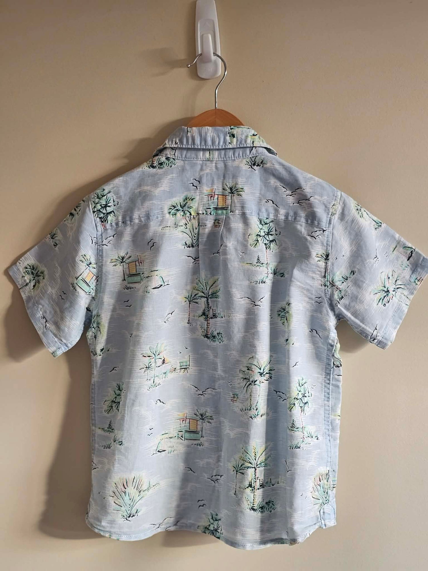 Country Road Button Up Shirt Size 6