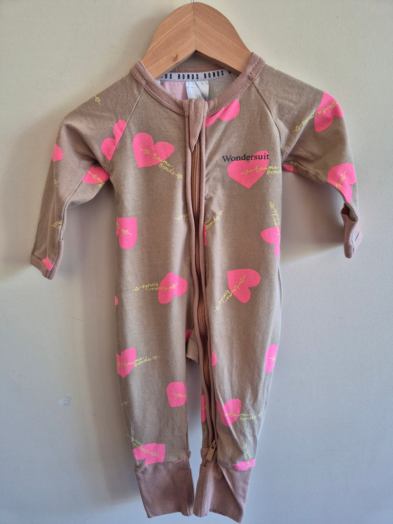 Bonds Love Heart Wondersuit Size 000