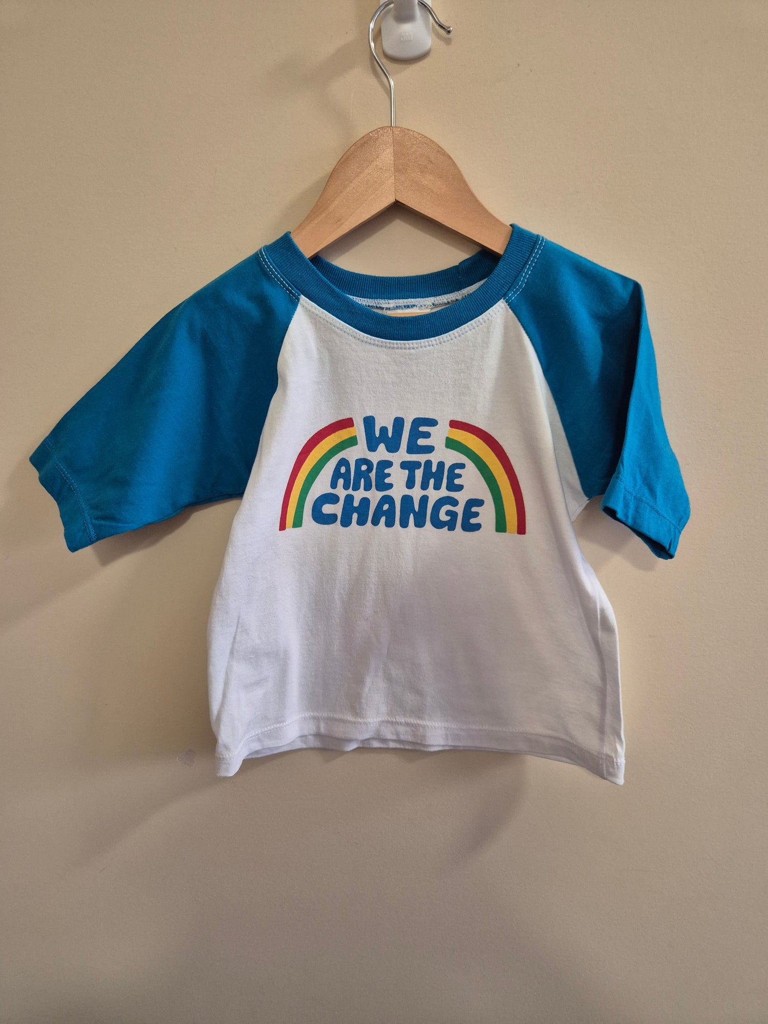 Nu Natives "WE ARE THE CHANGE" Shirt Size 0