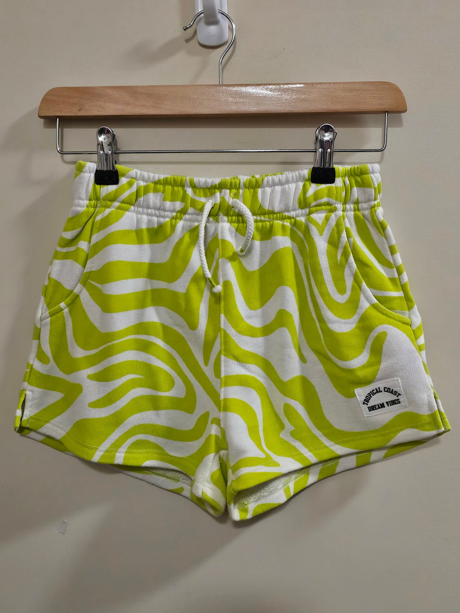 Zara Wavy Green Shorts Size 13-14