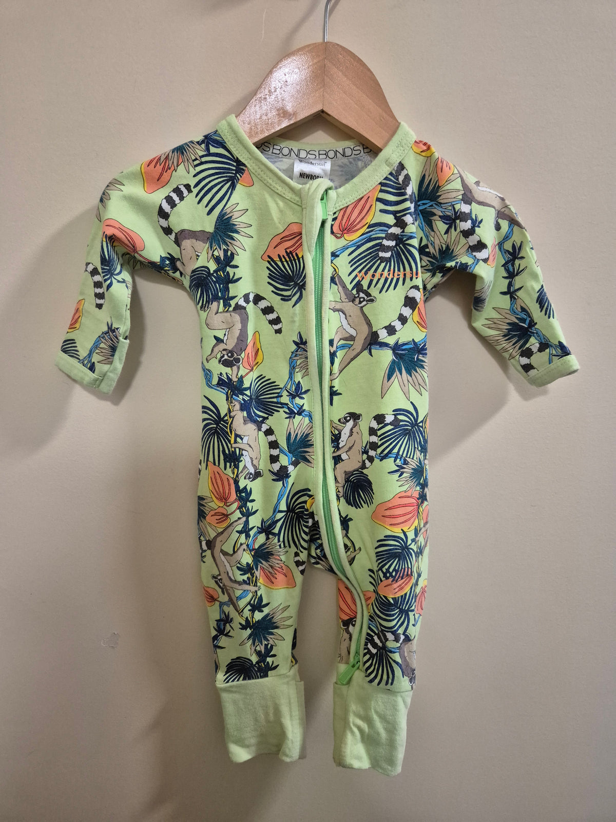 Bonds Lemur Wondersuit Size 0000