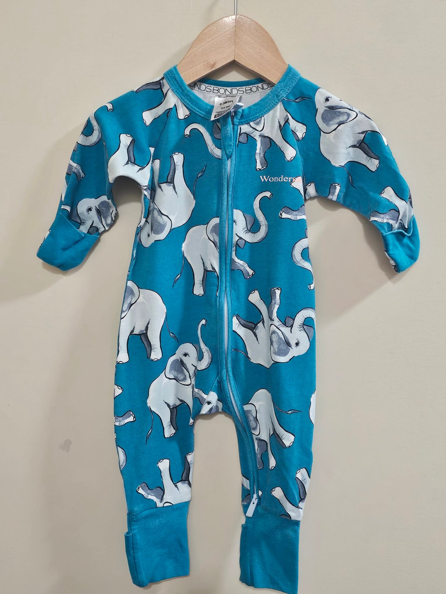 Bonds Elephant Wondersuit Size 000