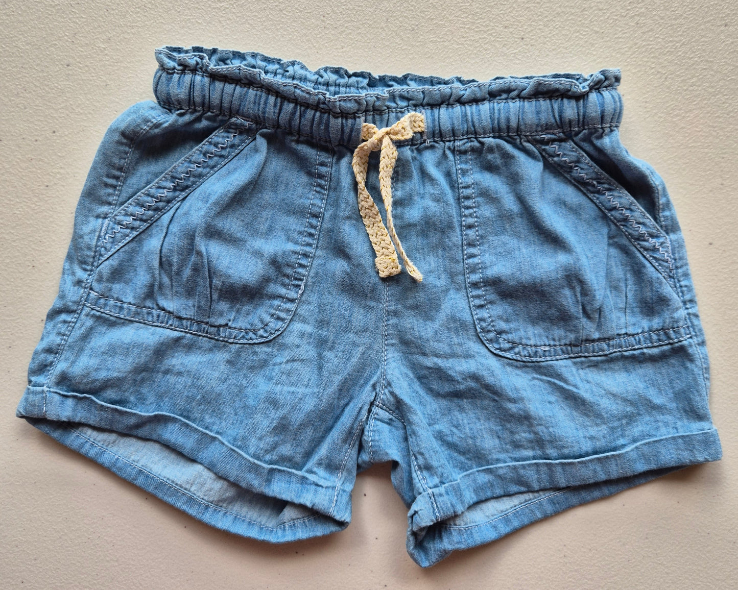 Milkshake Linen Shorts Size 4