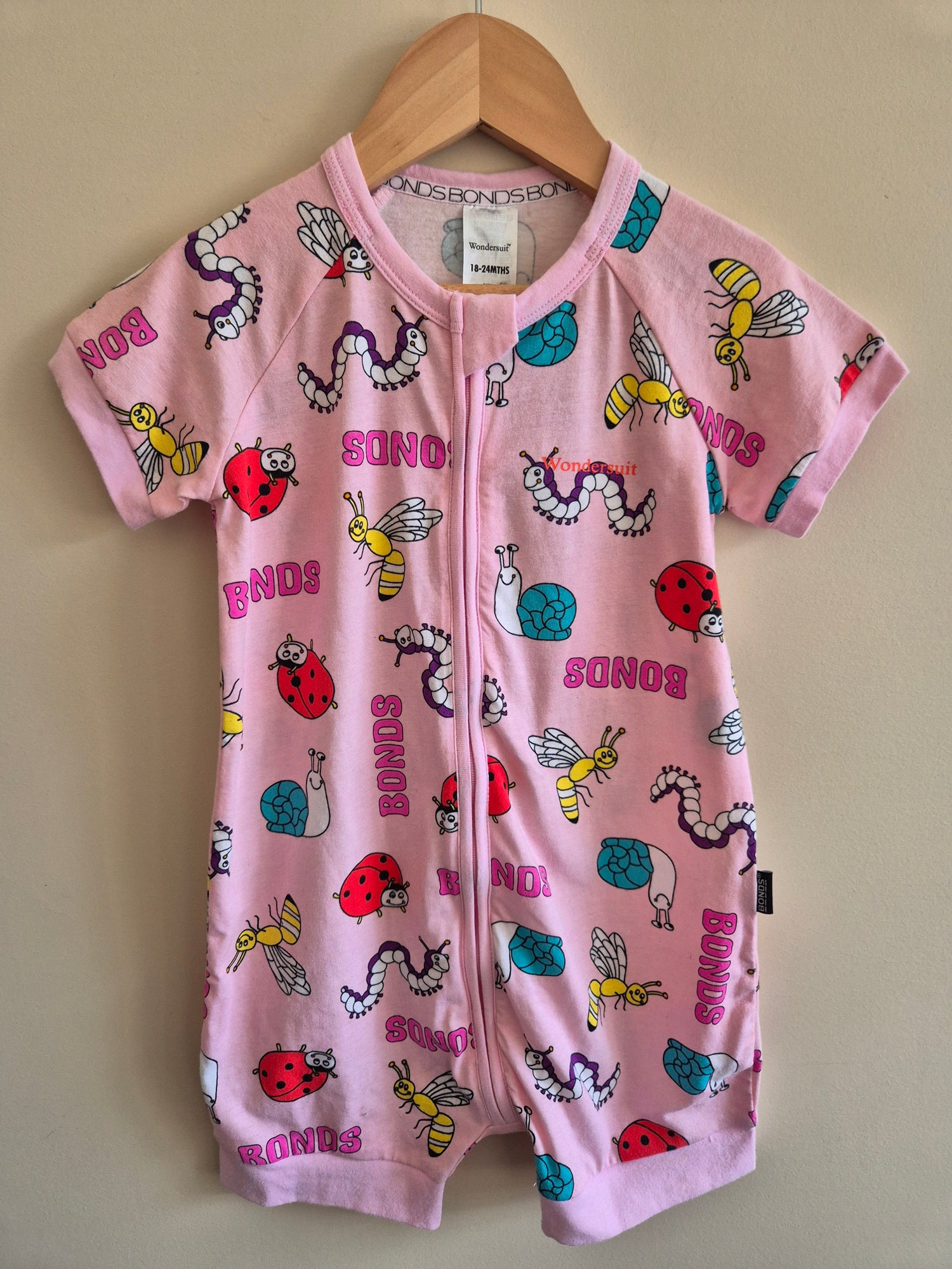 BNWT Bonds Bugs Romper Size 2