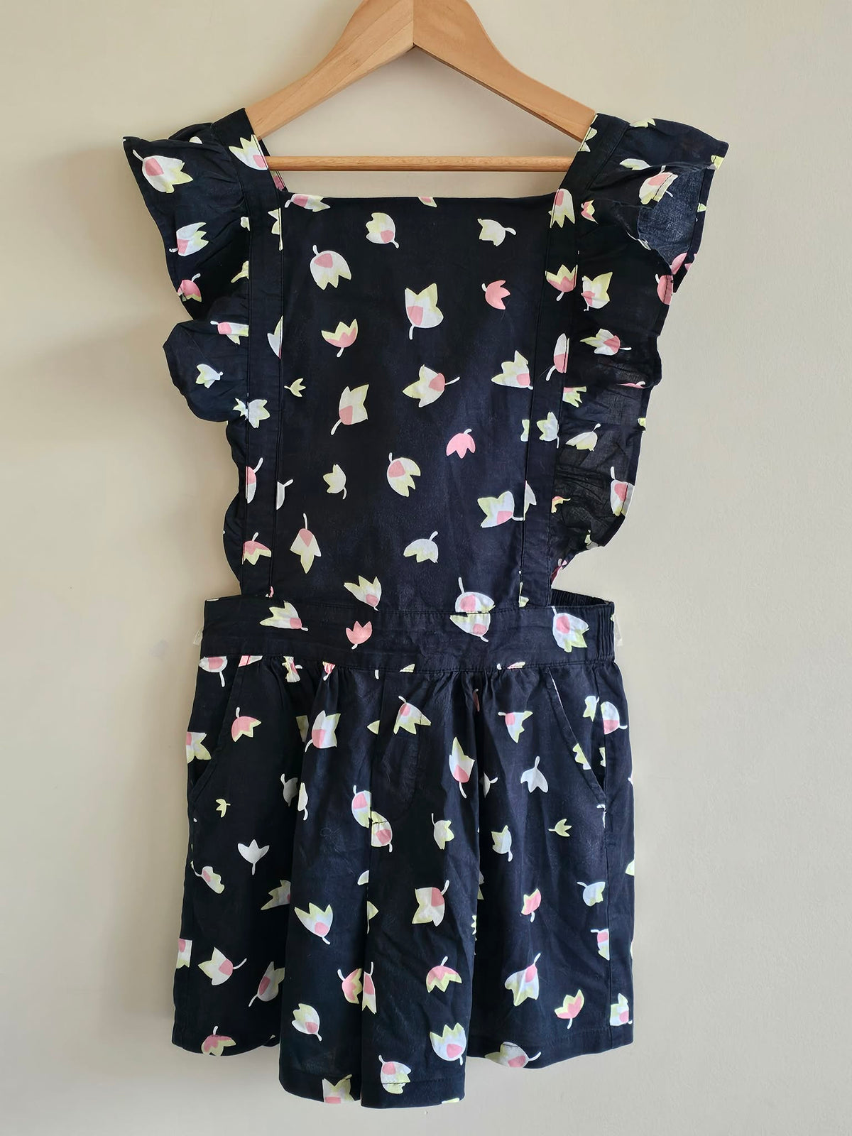 Country Road Playsuit Size 10