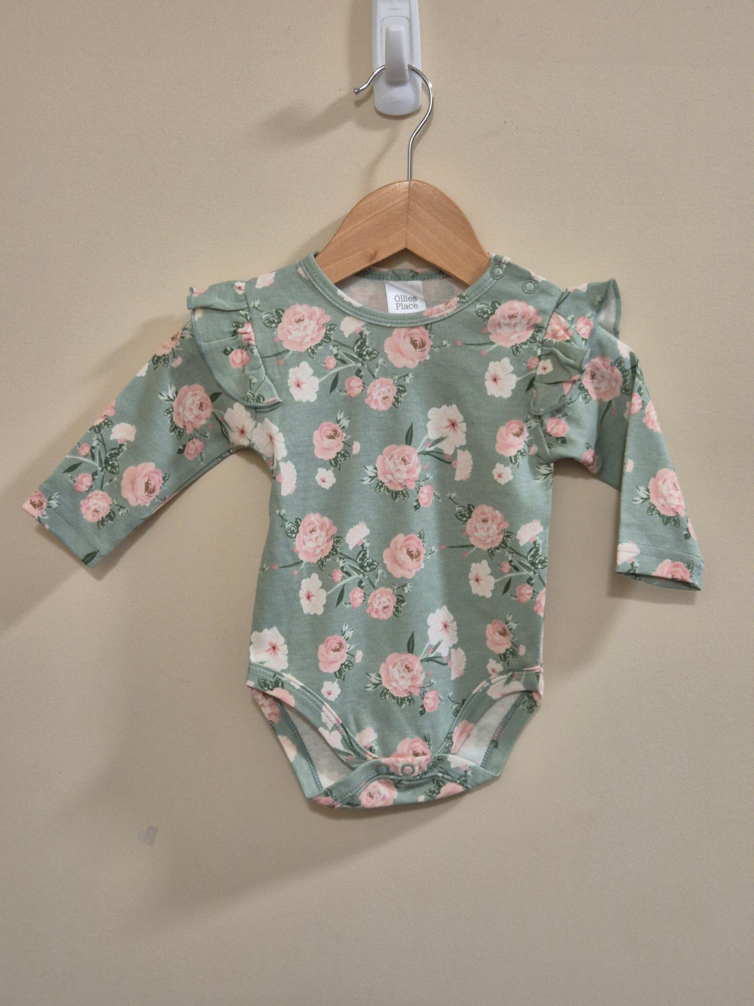 Ollies Place Floral Long Sleeve Bodysuit Size 000