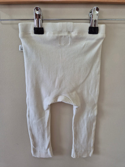 Snuggle Hunny White Leggings Size 00