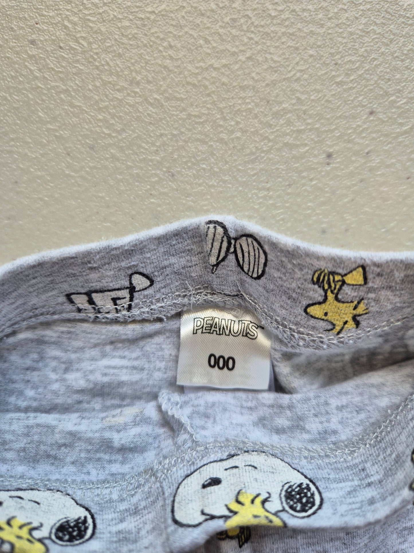 Peanuts Leggings Size 000