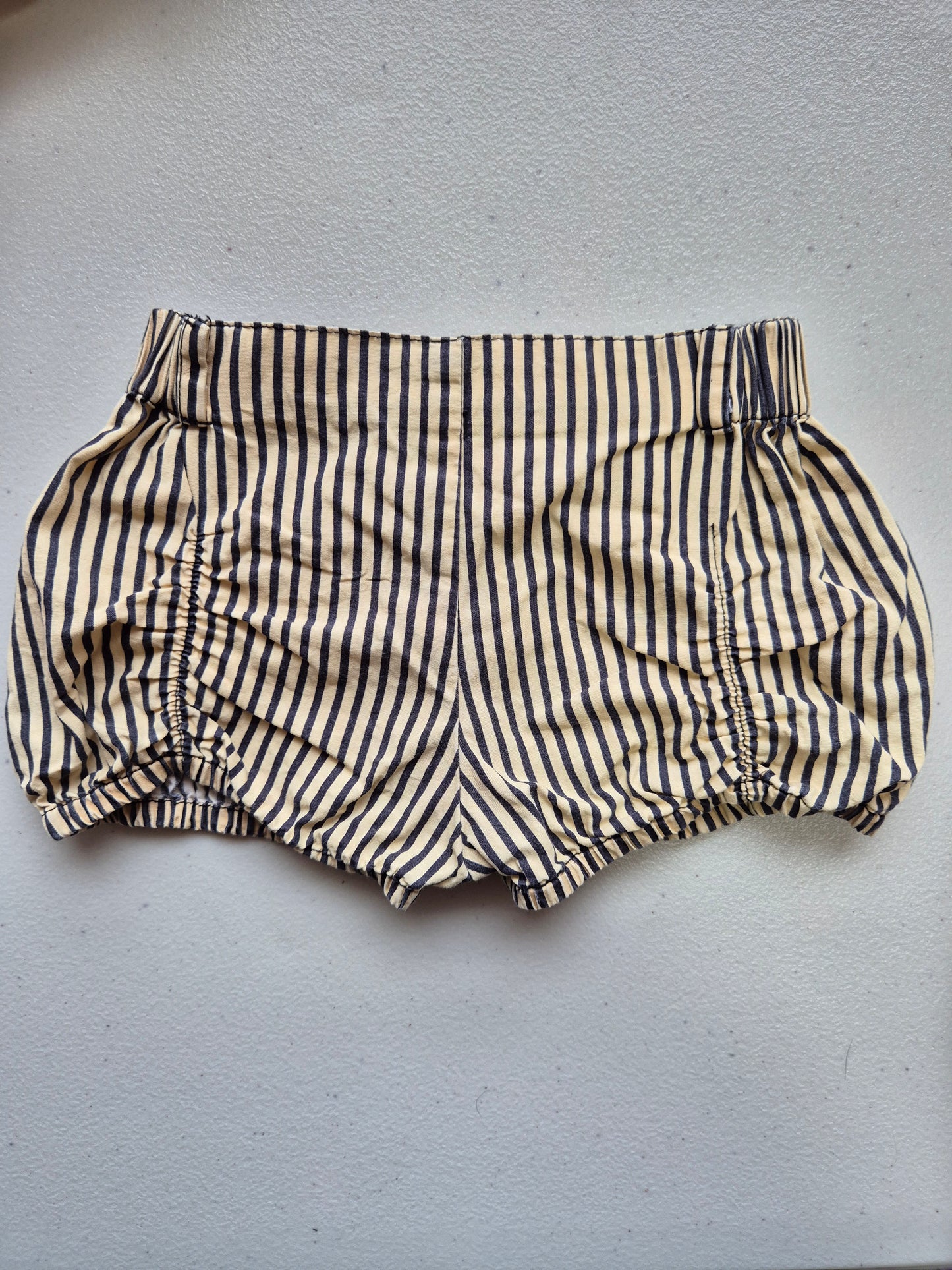 Lacy Lane Shorts - Size 00