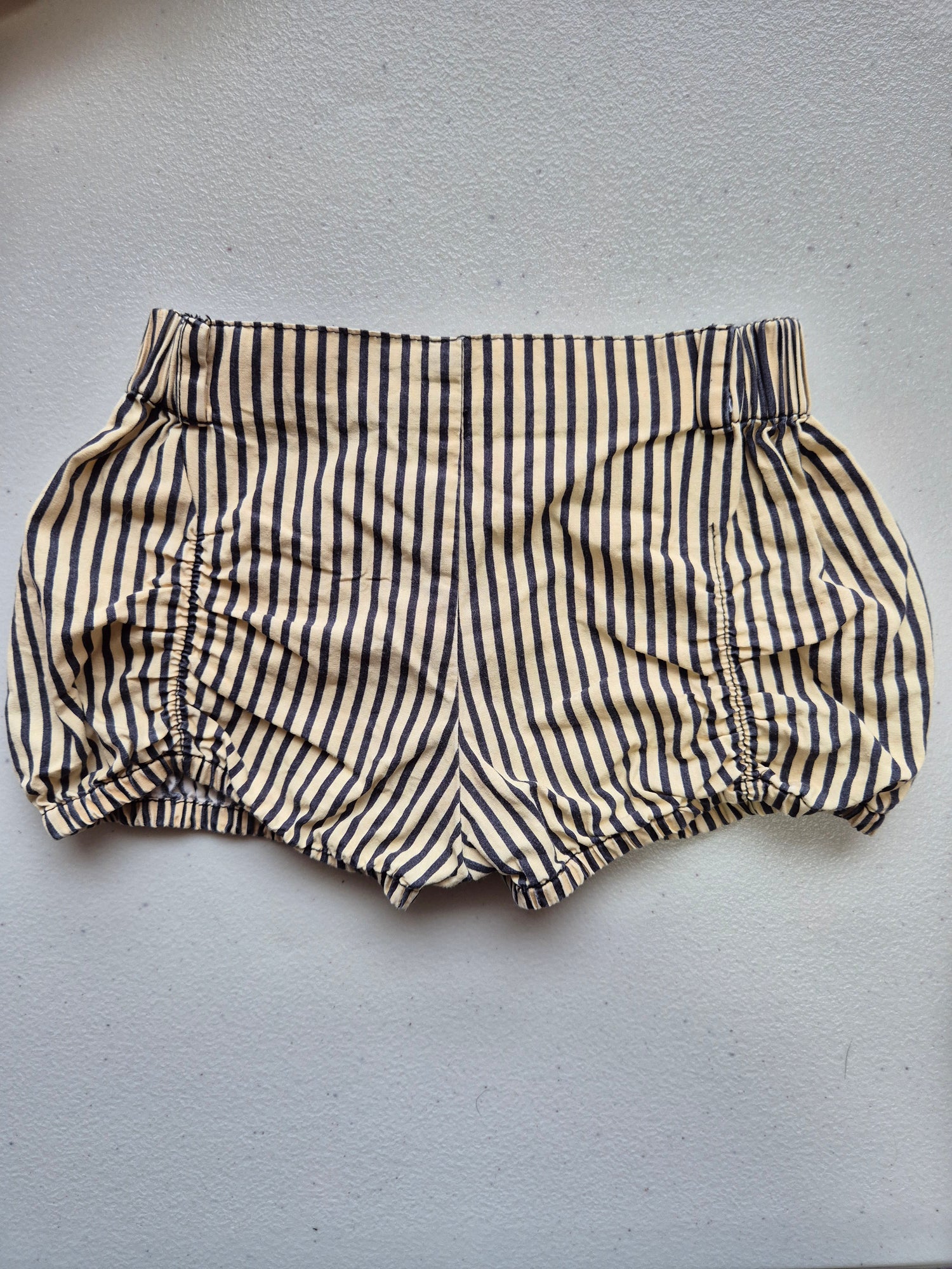 Lacy Lane Shorts - Size 00