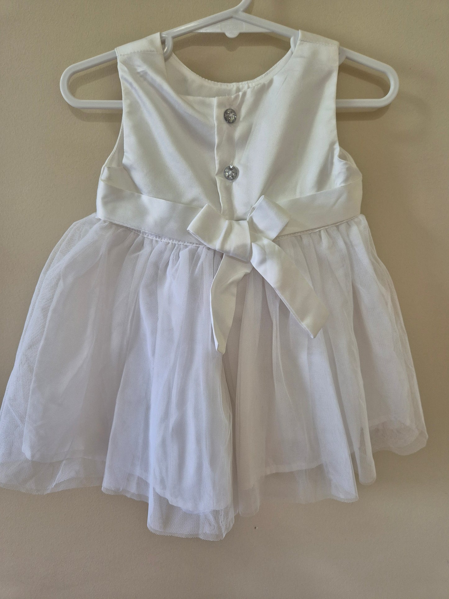 🤍 White Tulle Occasion Dress – Size 00