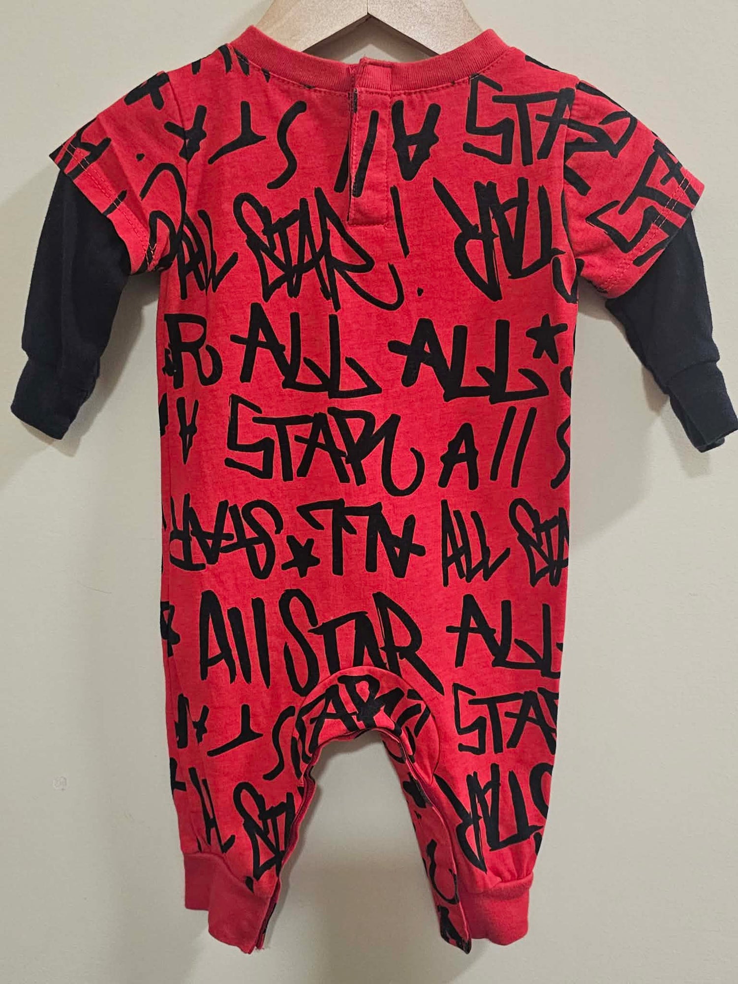 Converse Onesie Size 000