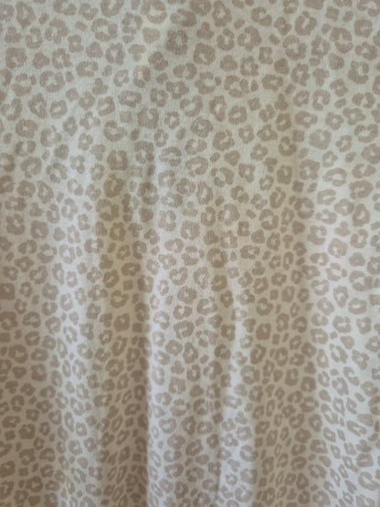 BNWT Cheetah Print Onesie 🐆 - 0