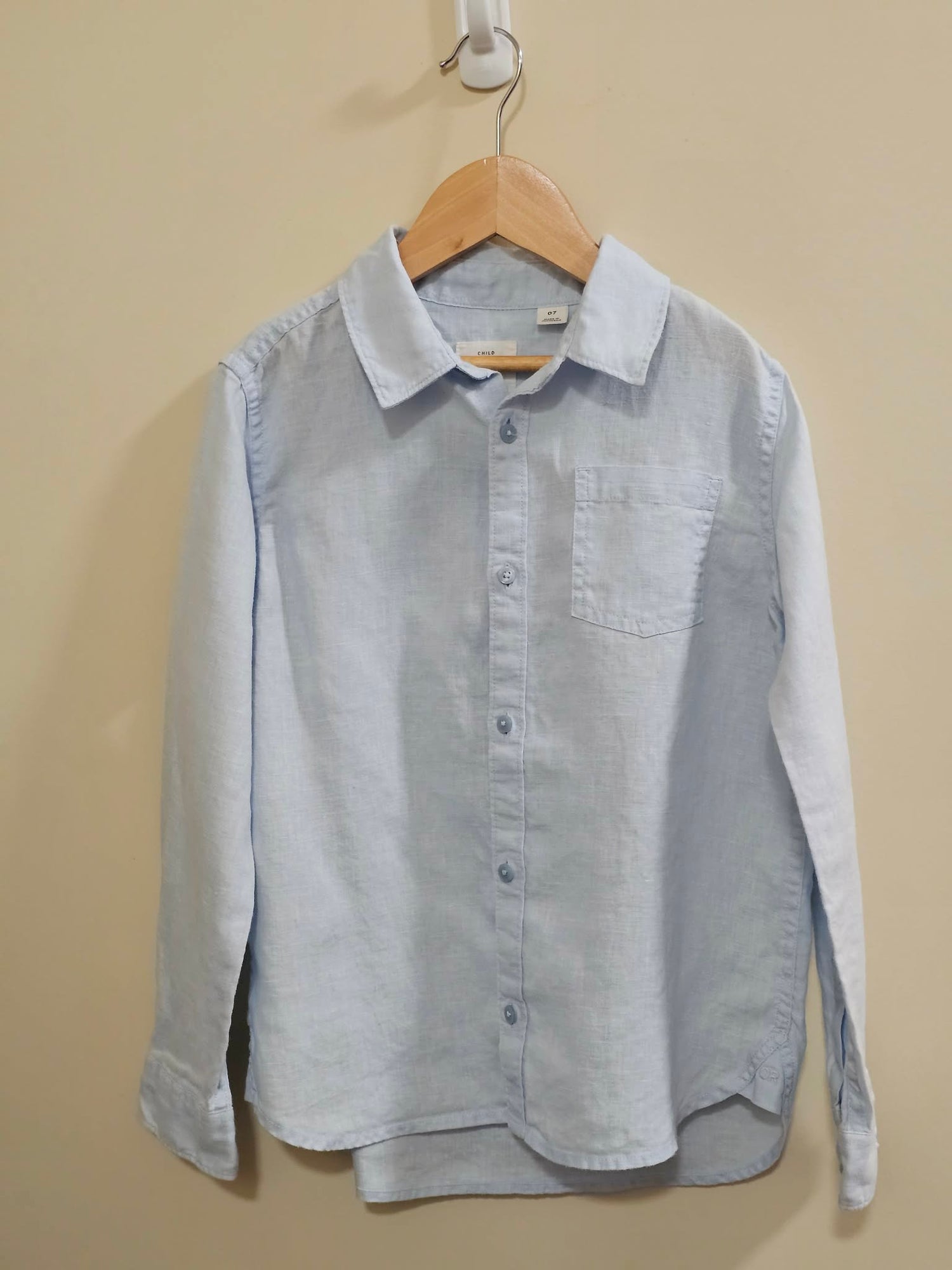 Country Road Light Blue Button Up Shirt Size 7