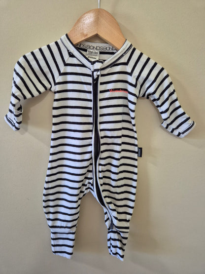 Newborn Bonds Wondersuit