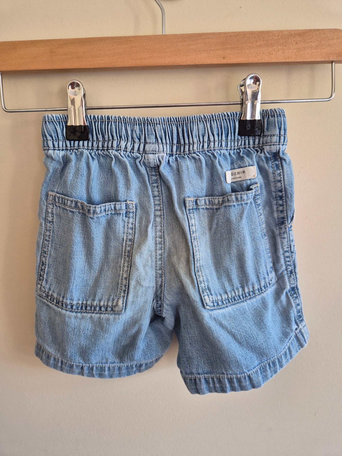 Country Road Shorts Size 2