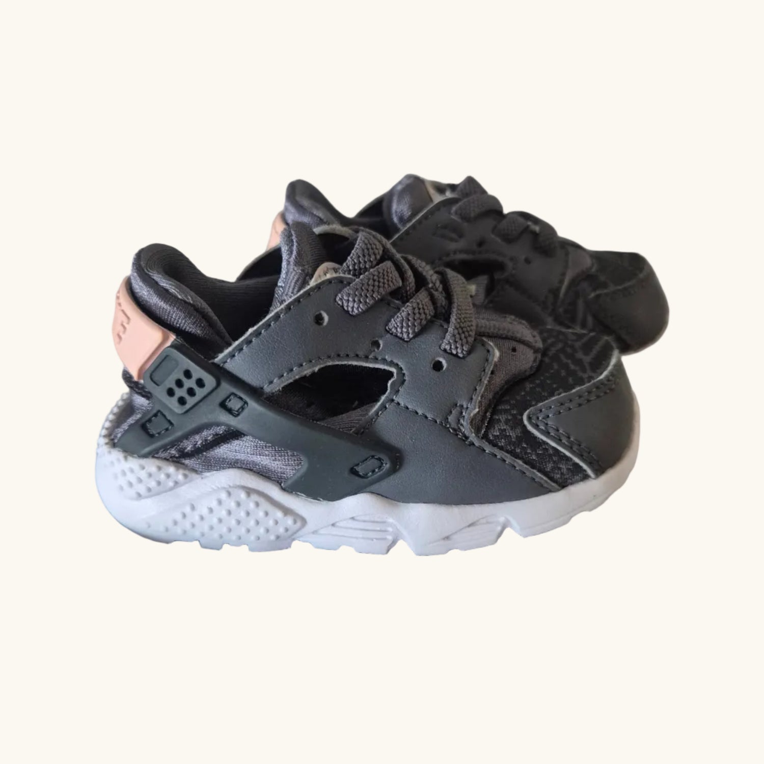 Nike Huarache Run TD Size 4C