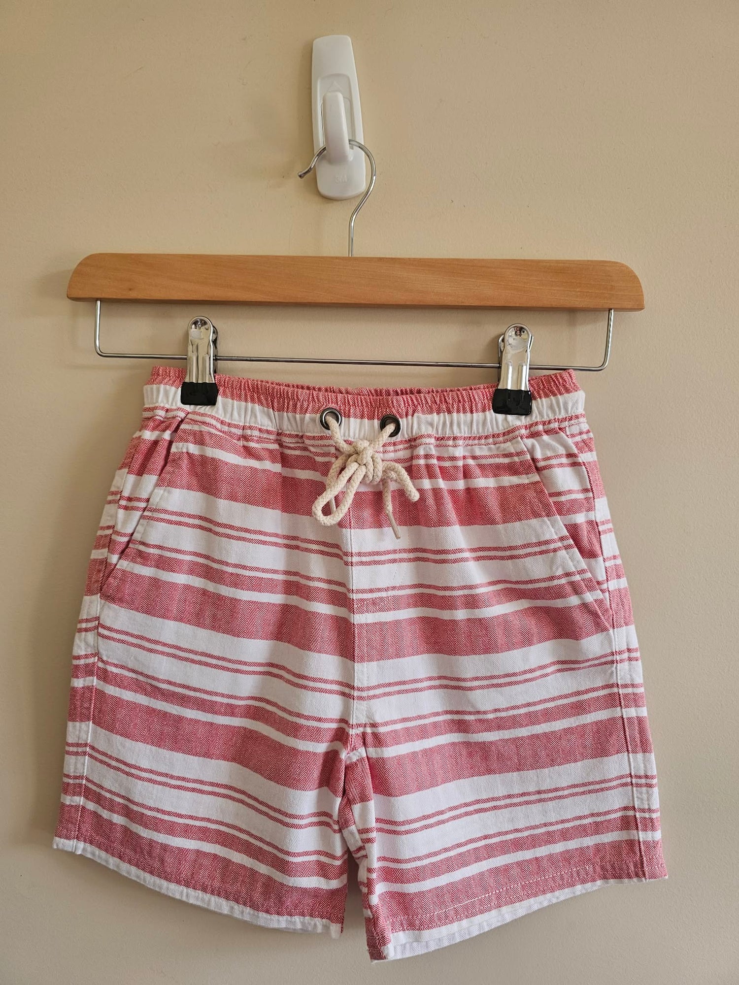 Seed Heritage Shorts Size 9