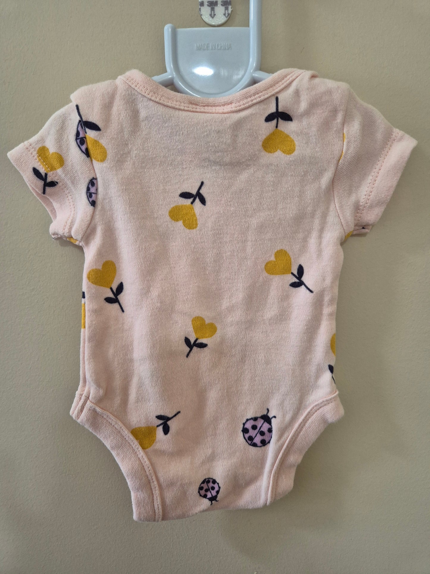 Ladybug Bodysuit 🐞 - Size 00000