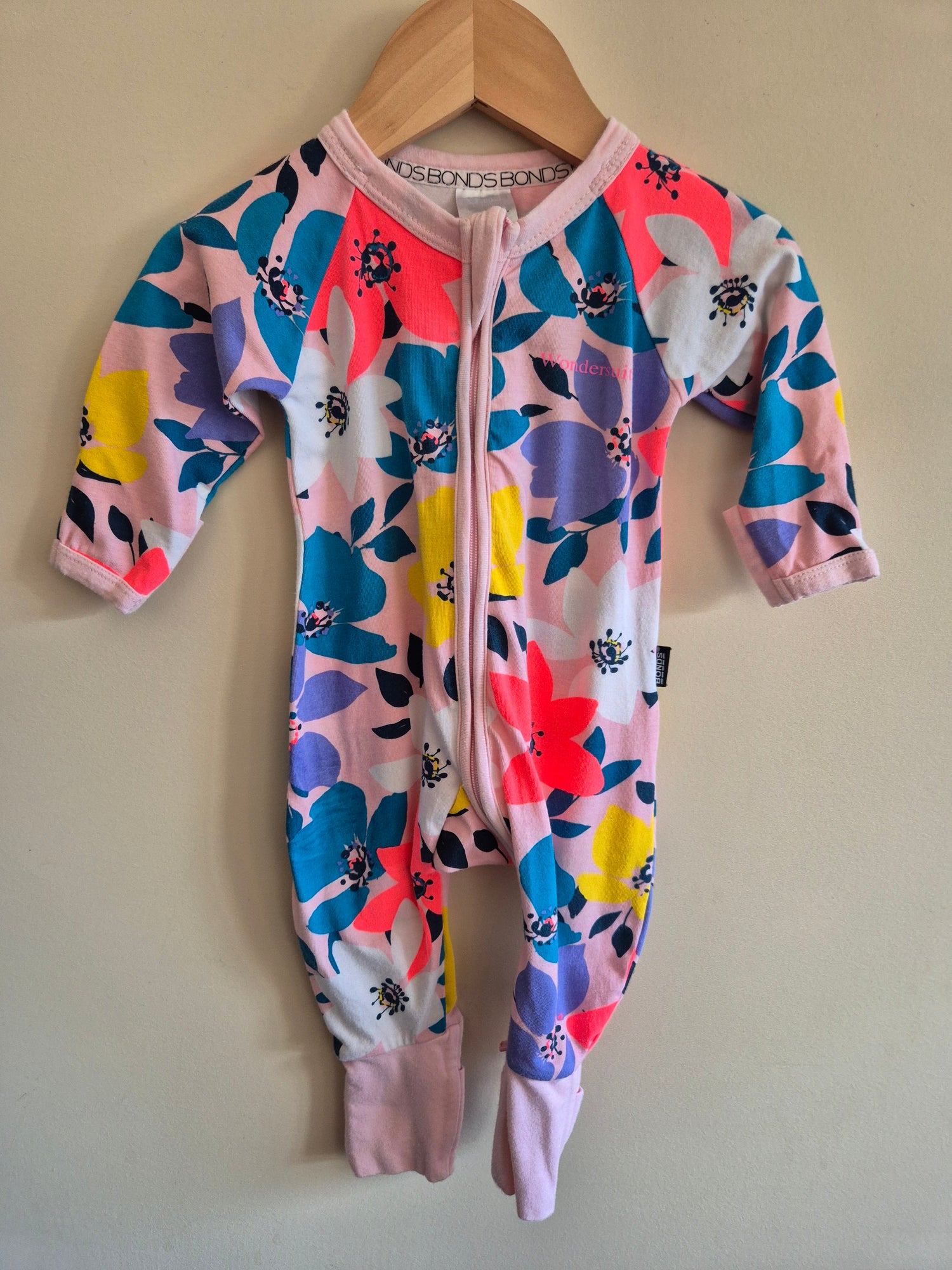 Bonds Wondersuit Vibrant Flowers Size 000