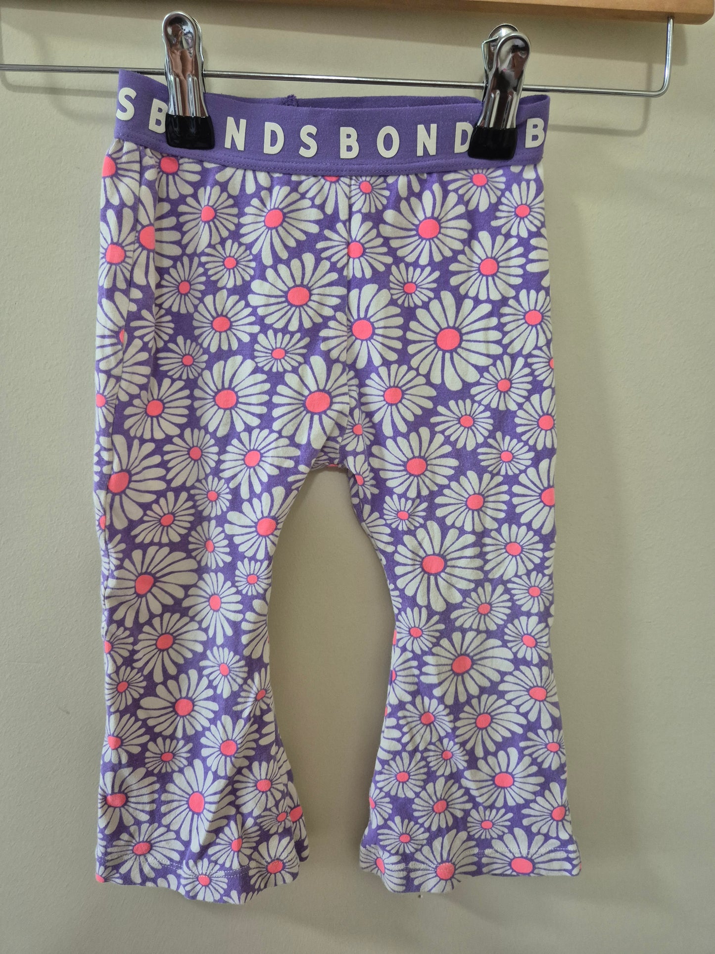 Bonds Groovy Flower Outfit Set Size 1