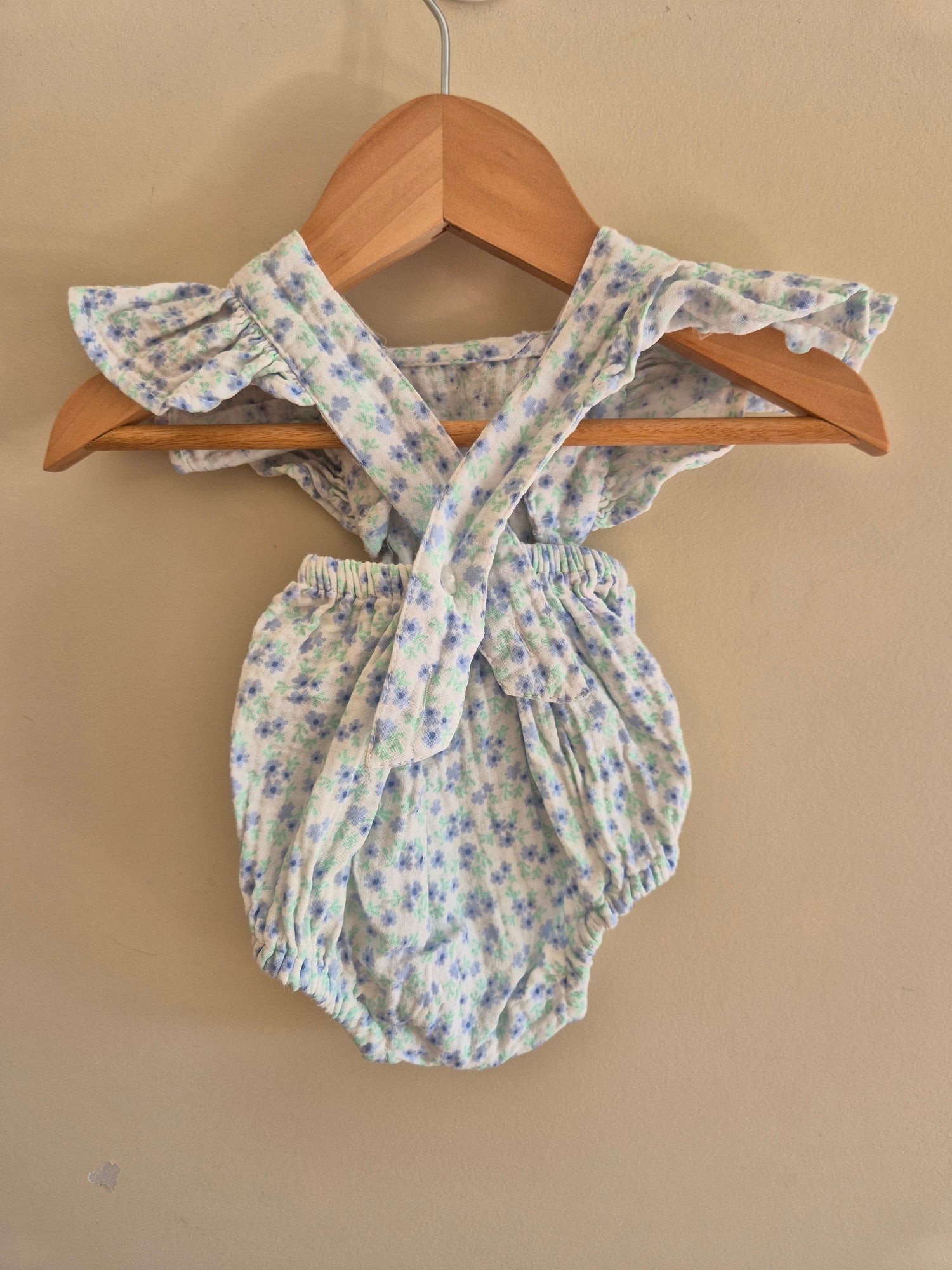 Baby Berry Frill Overall Romper Size 0000