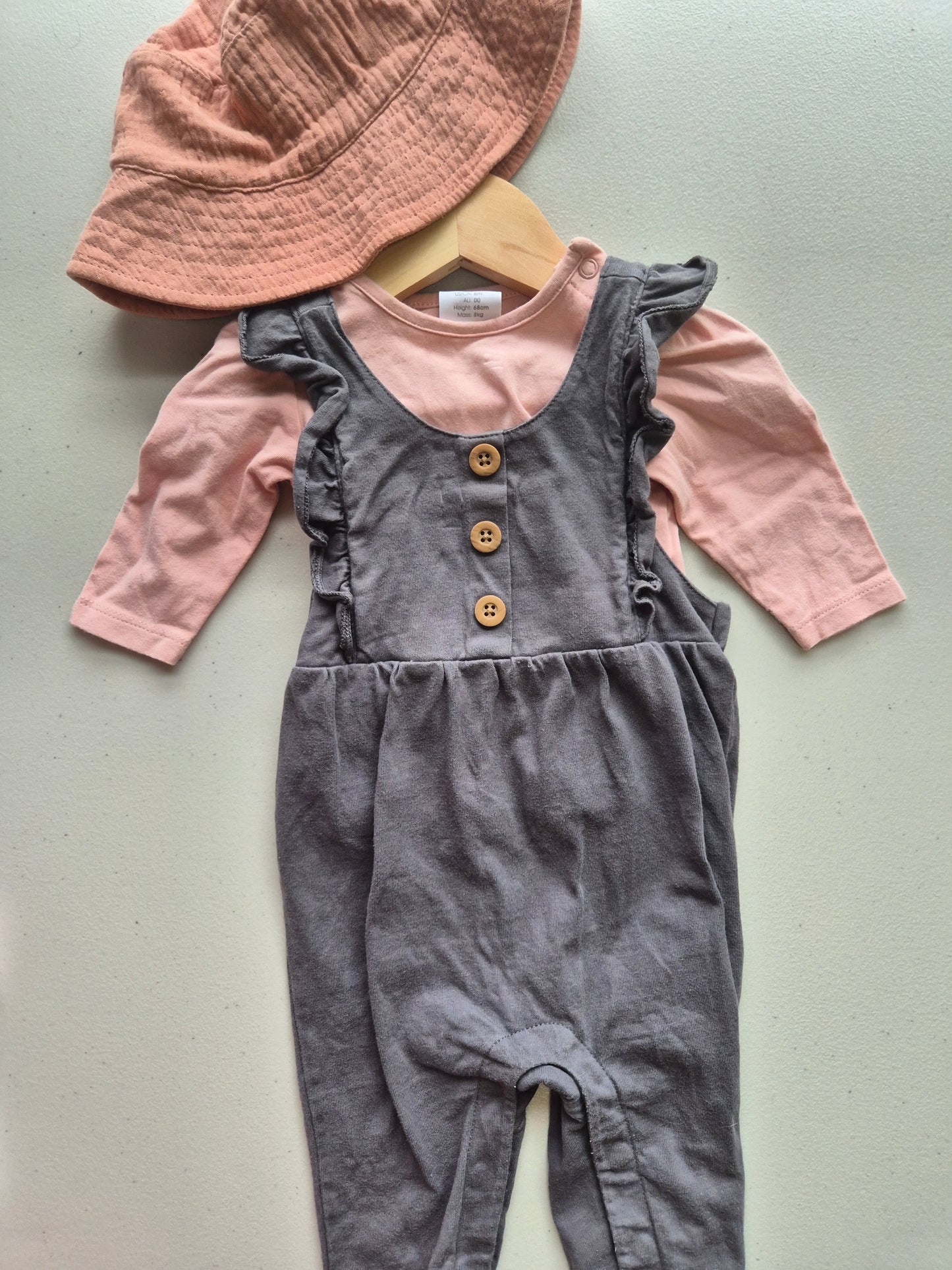 Everyday Outfit Bundle — Size 3–6m