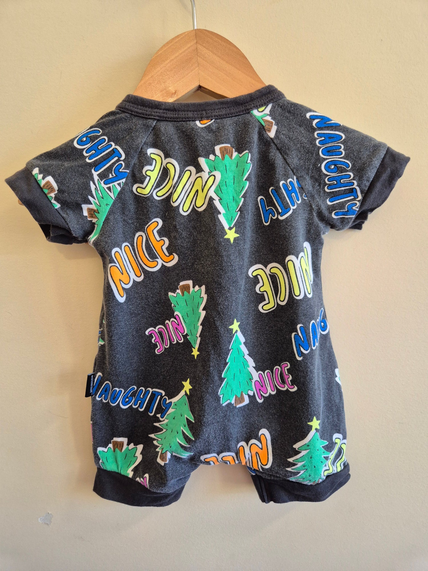 Bonds Christmas Wondersuit Size 0000