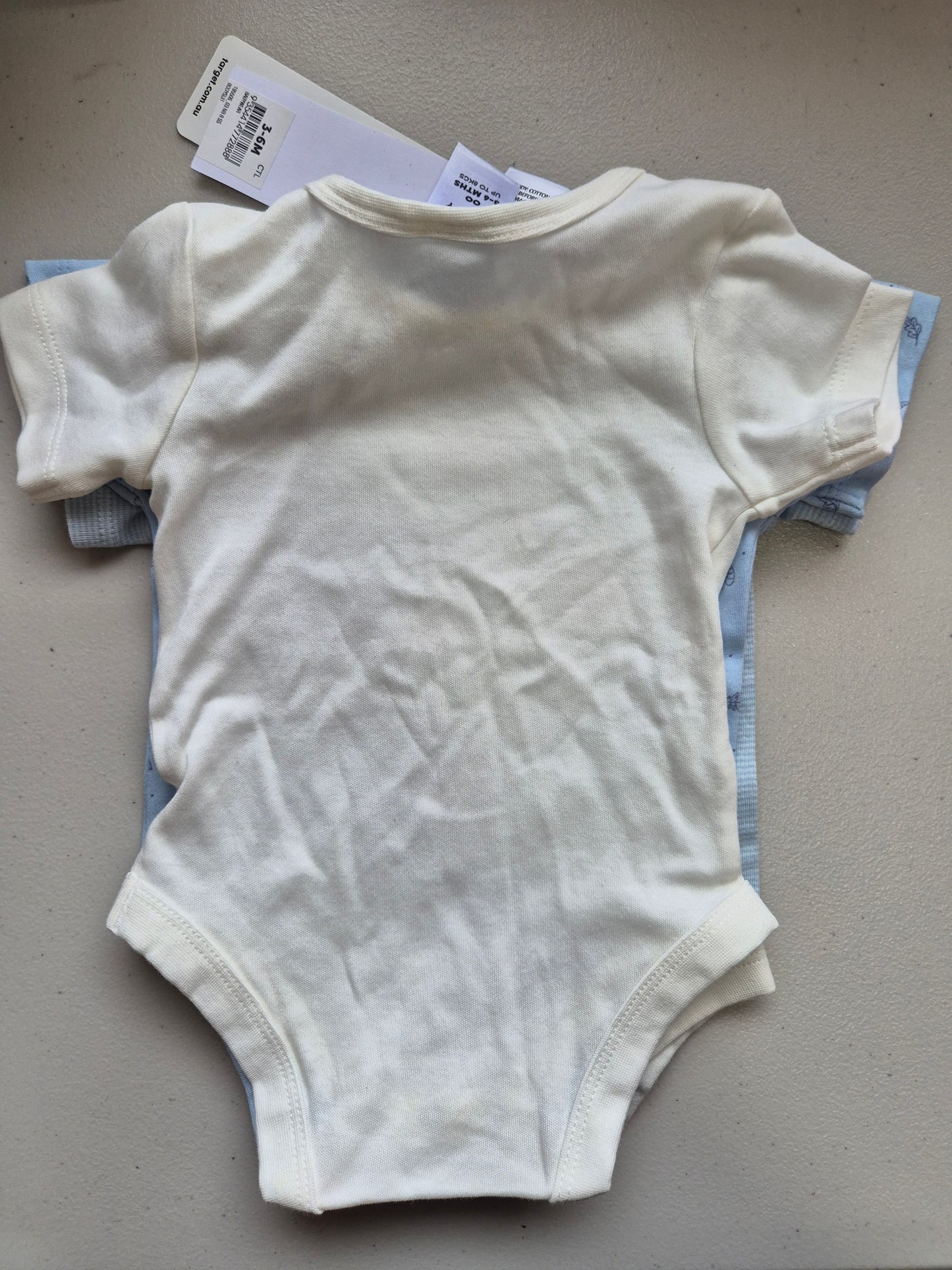 BNWT 3x Basic Target Bodysuits - 00