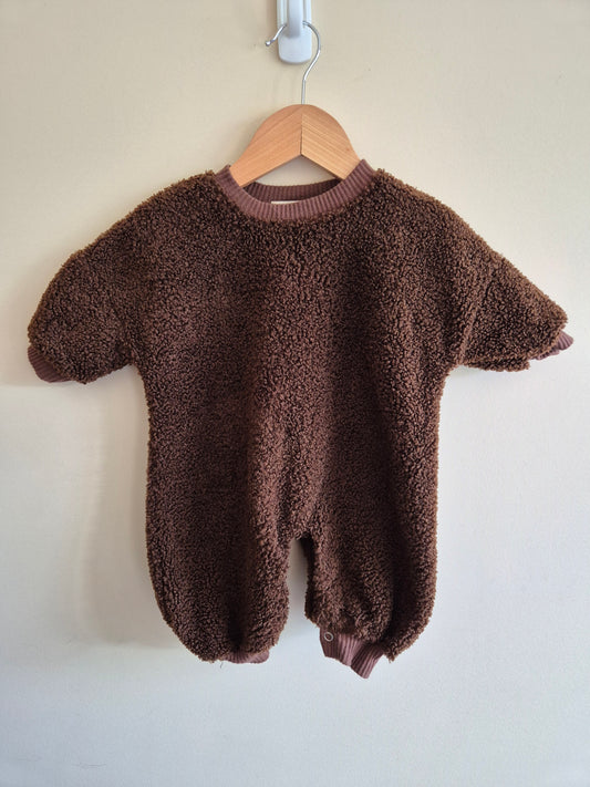 Cinnamon Baby Onesie Size 000