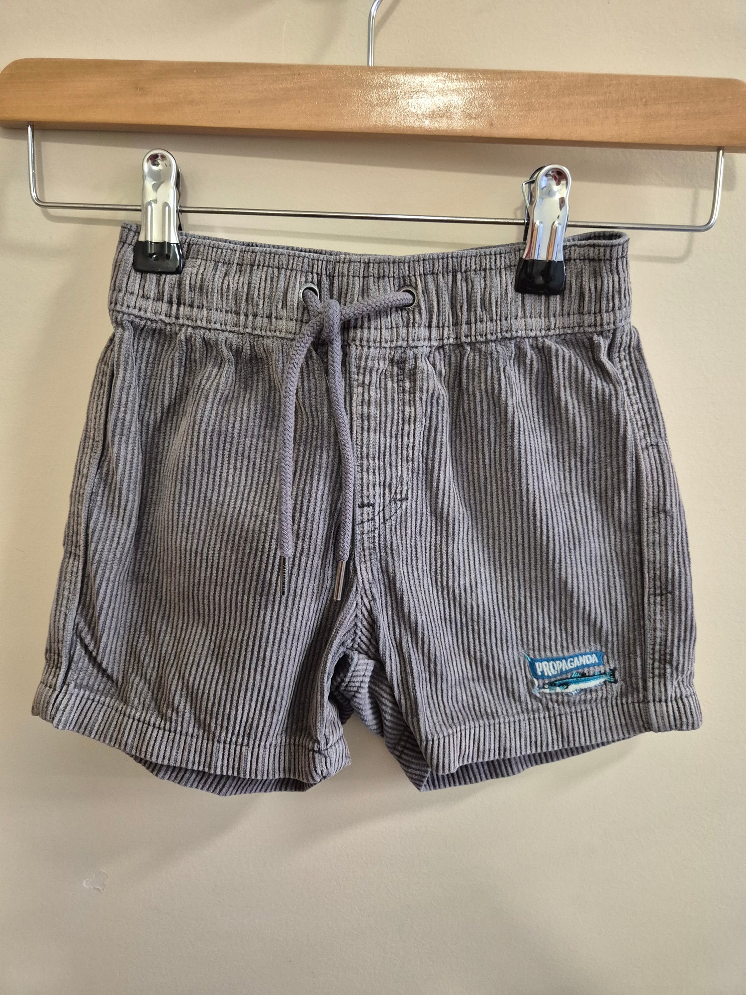 Ghanda Corduroy Shorts Size 1-2