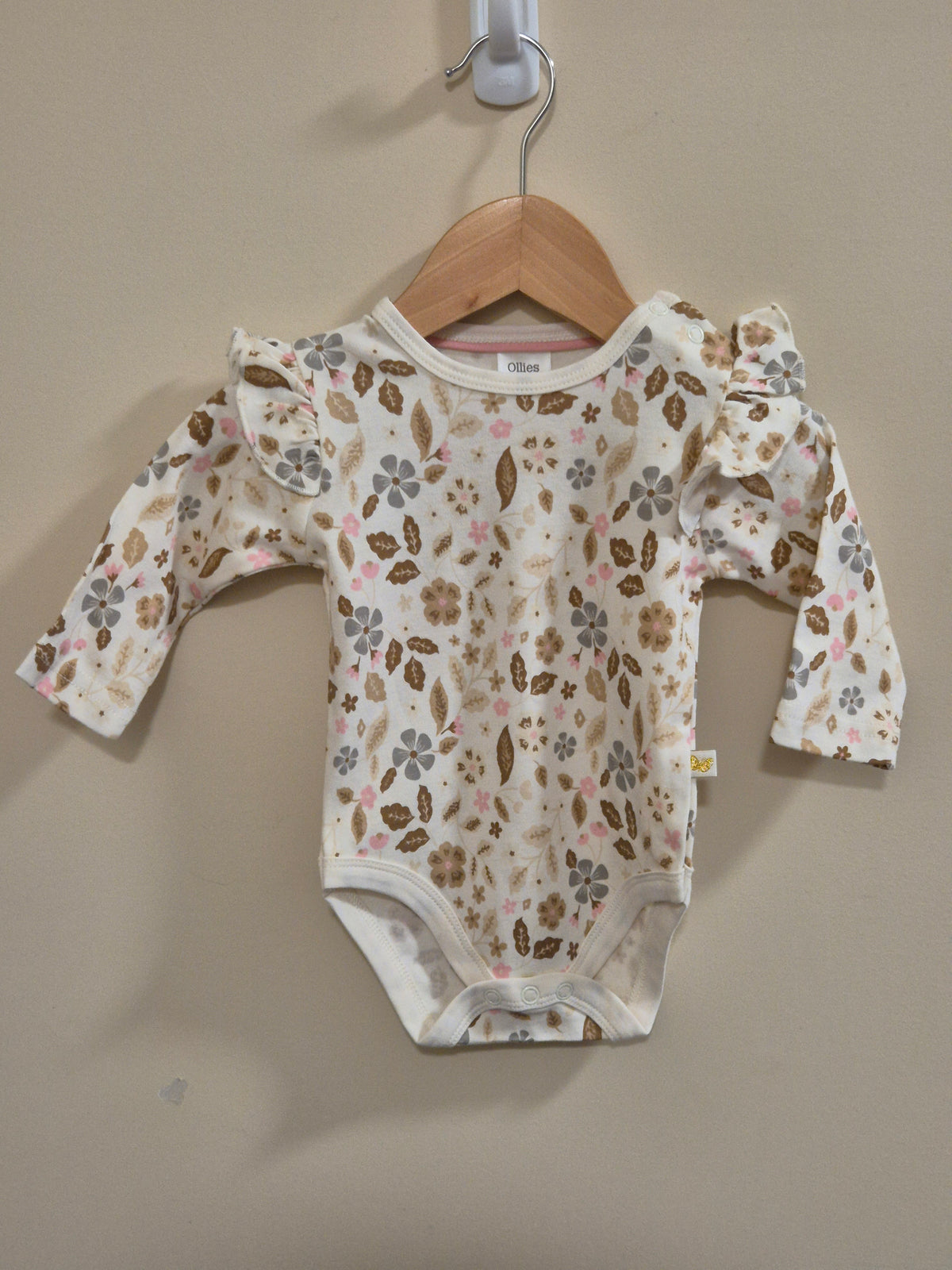 Ollies Place Long Sleeve Bodysuit Size 000