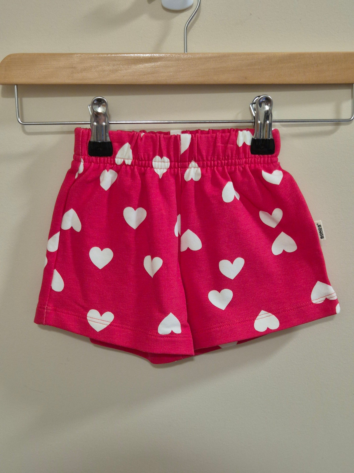 Bonds Love Heart Shorts Size 000