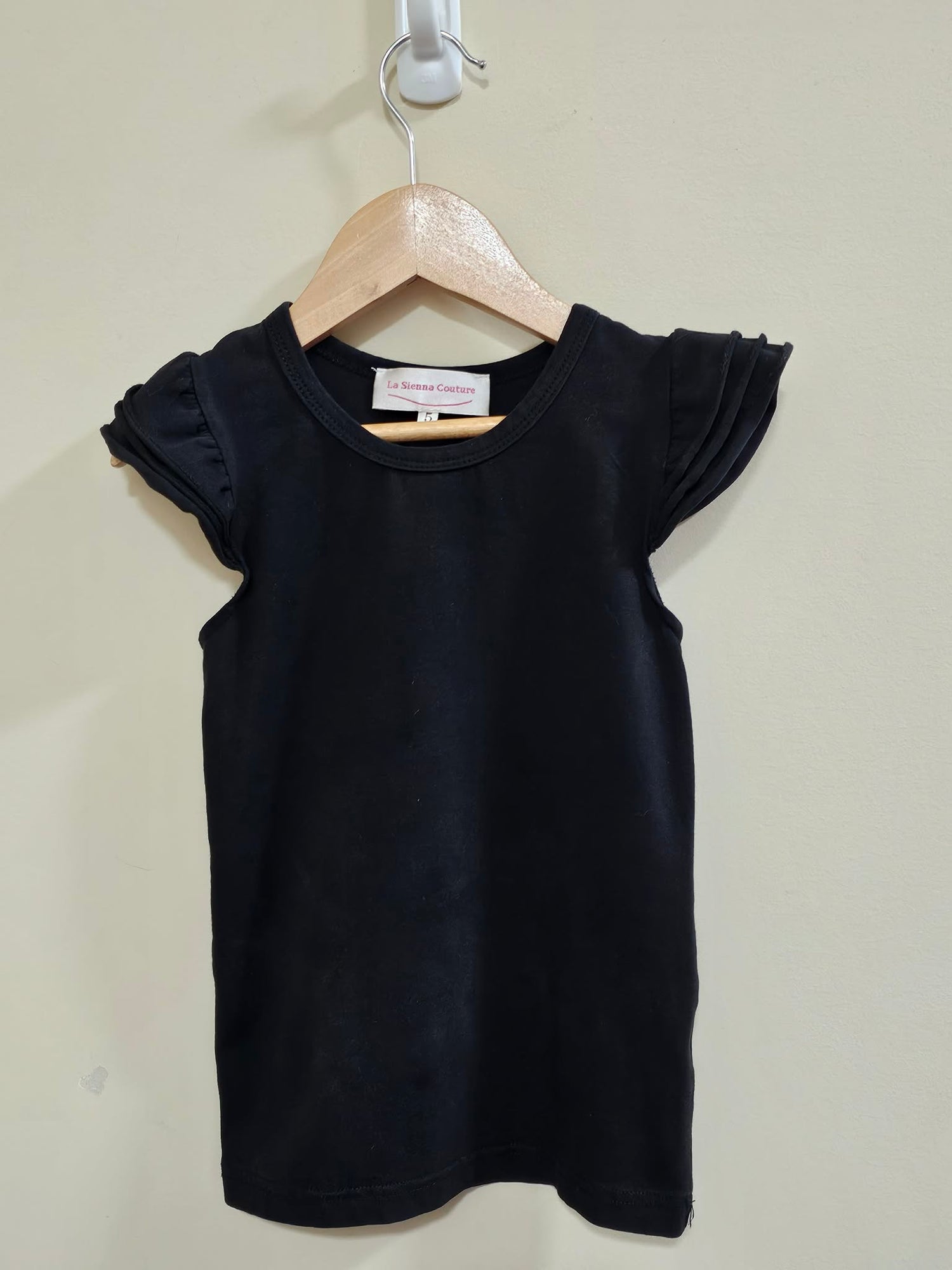 La Sienna Couture Outfit Set Size 5