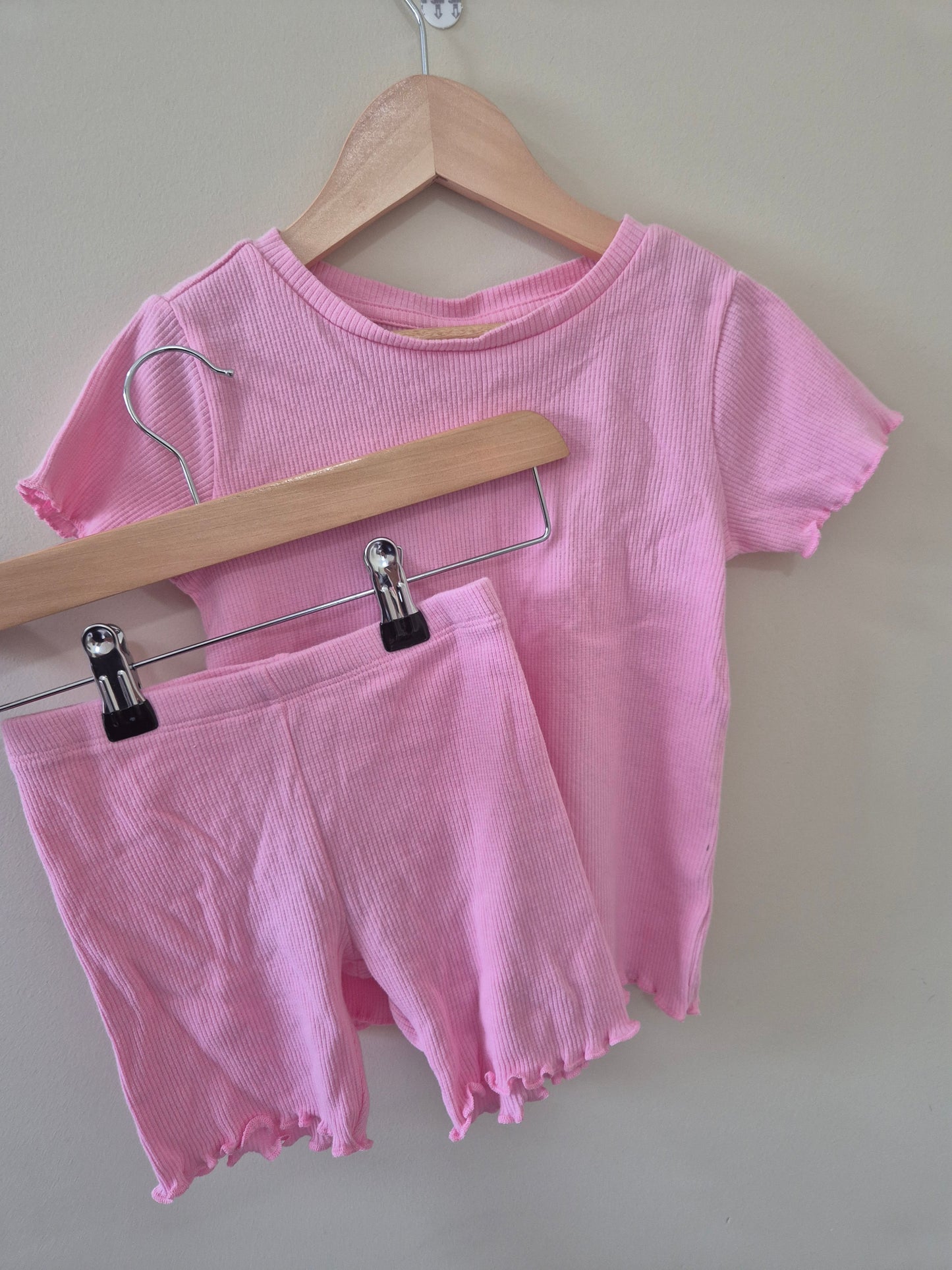 BNWT Pink Ribbed Matching Set - Size 4
