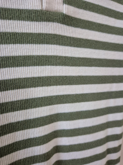 Snuggle Hunny Onesie Size 00