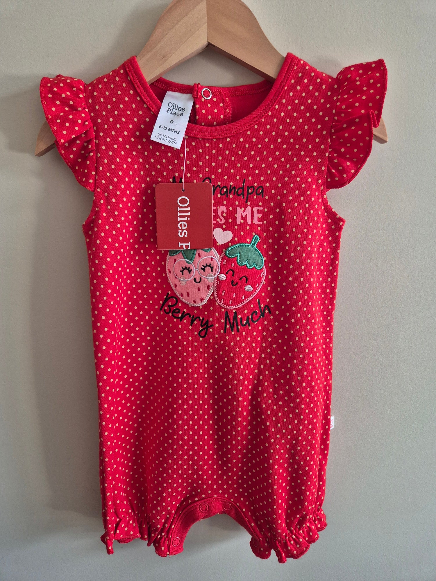 BNWT Ollies Place "My Grandpa Loves Me Berry Much" Romper Size 0