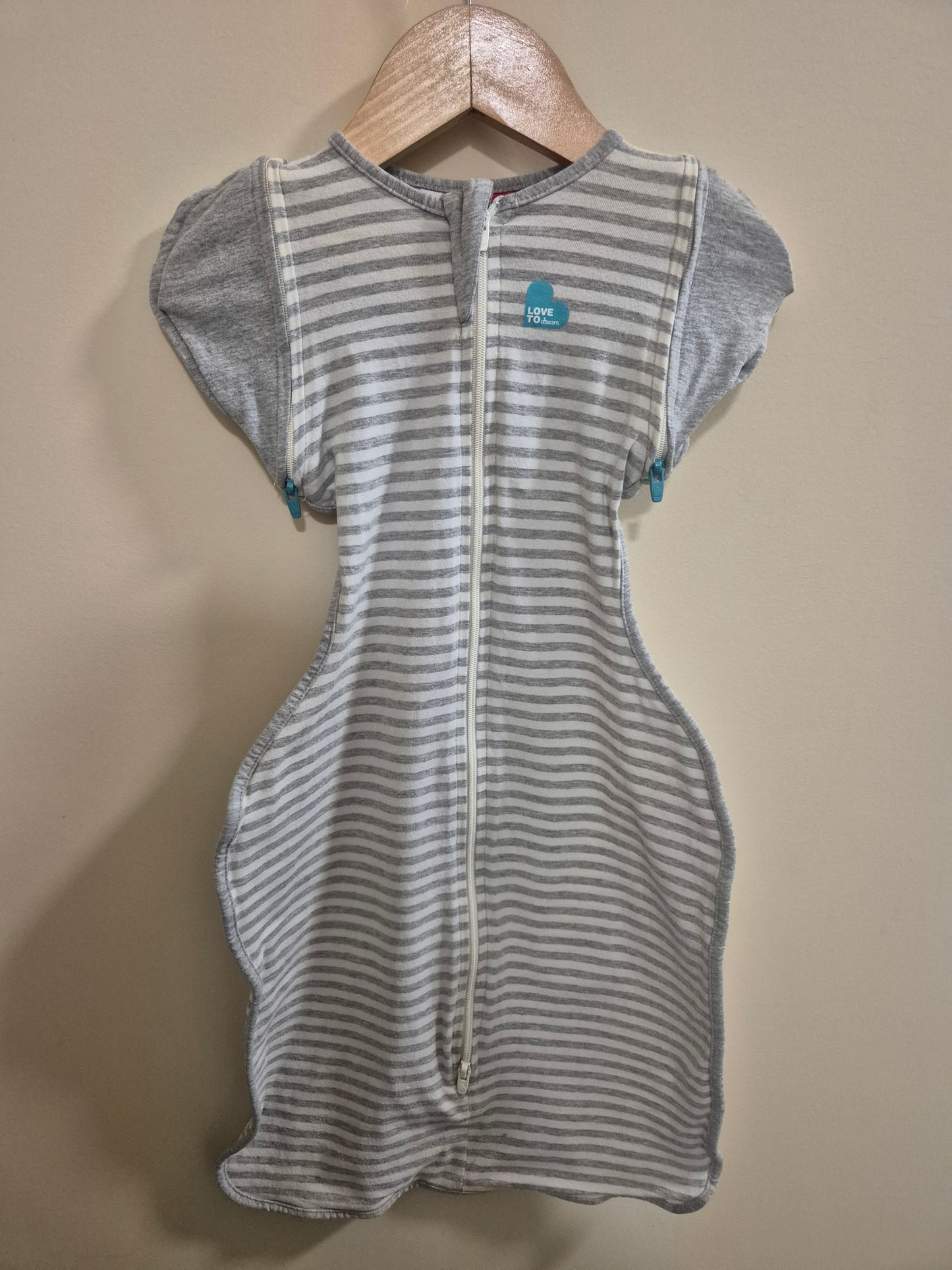 Love To Dream Transition Swaddle Size 00