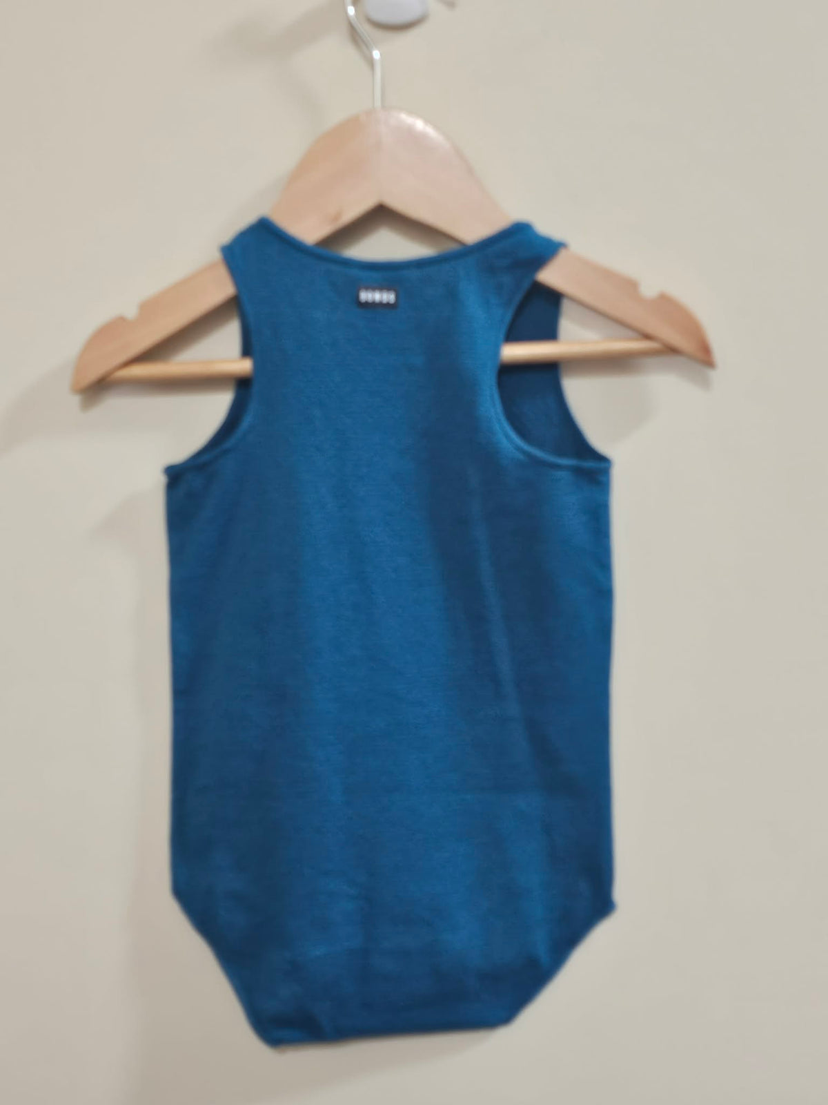 Bonds Wondercool Singlet Bodysuit Size 0