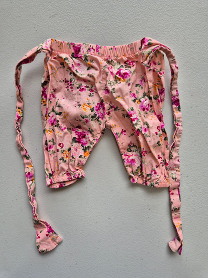 La Sienna Floral Newborn Pants 🌸