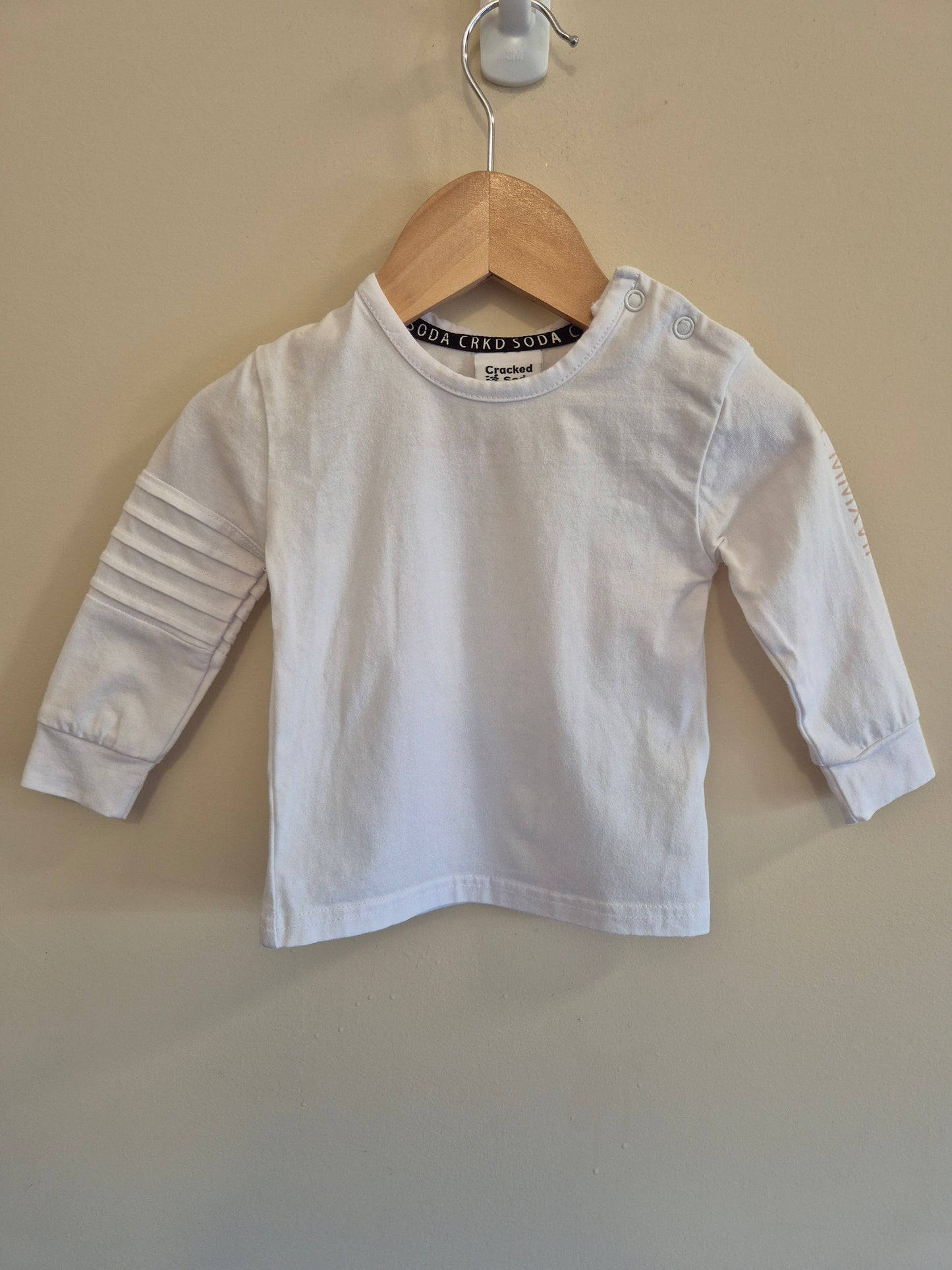 Cracked Soda Long Sleeve Shirt Size 00