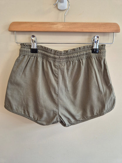 Milkshake Green Shorts Size 7