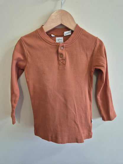 Snuggle Hunny Long Sleeve Ribbed Shirt Size 3