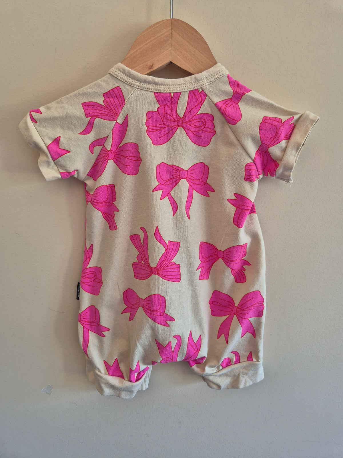 Bonds Bow Wondersuit Romper Size 000
