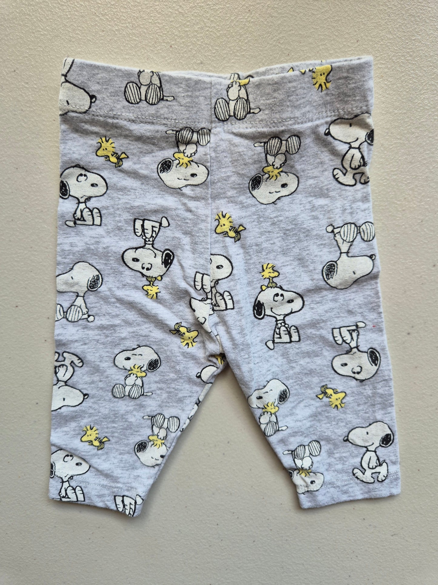 Peanuts Leggings Size 000