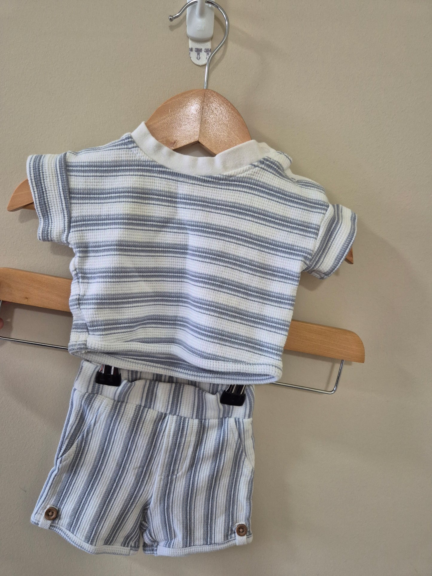 Newborn Blue and White Outfit