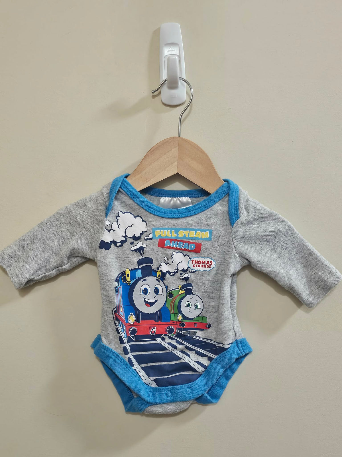 Thomas & Friends Long Sleeve Bodysuit Size 0000