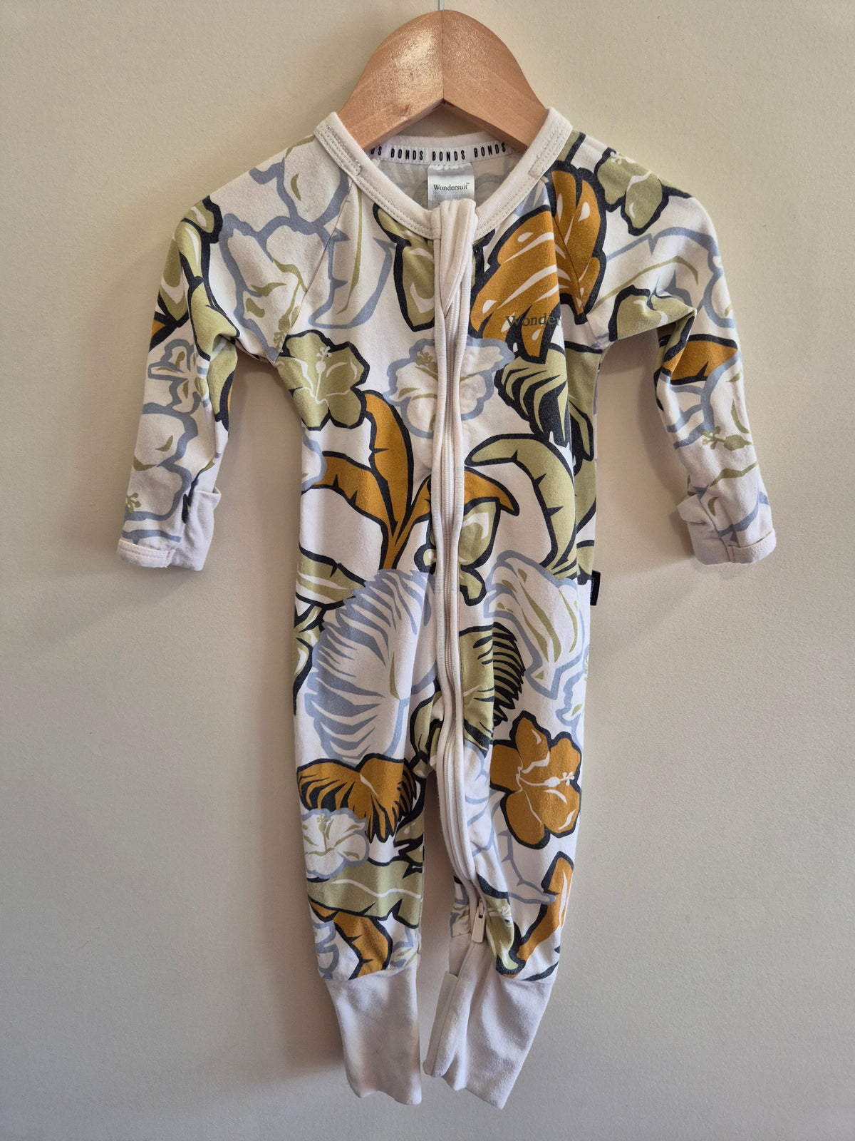 Bonds Wondersuit Size 00