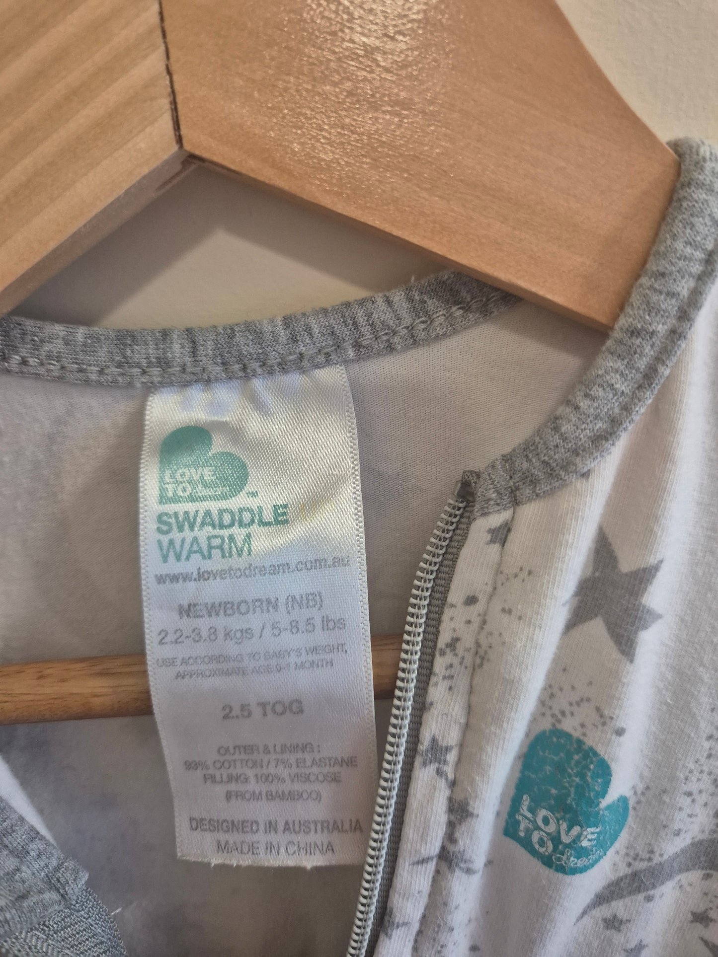 Love To Dream Swaddle 2.5 Tog Size 0000