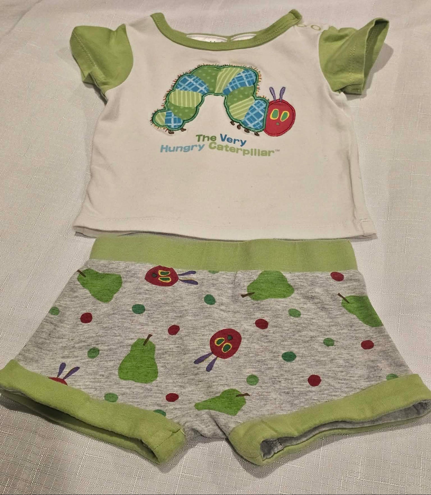 The Very Hungry Caterpillar Outfit Set Size 000
